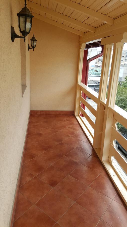 Pensiune Restaurant Avangarde Piteşti Exterior foto