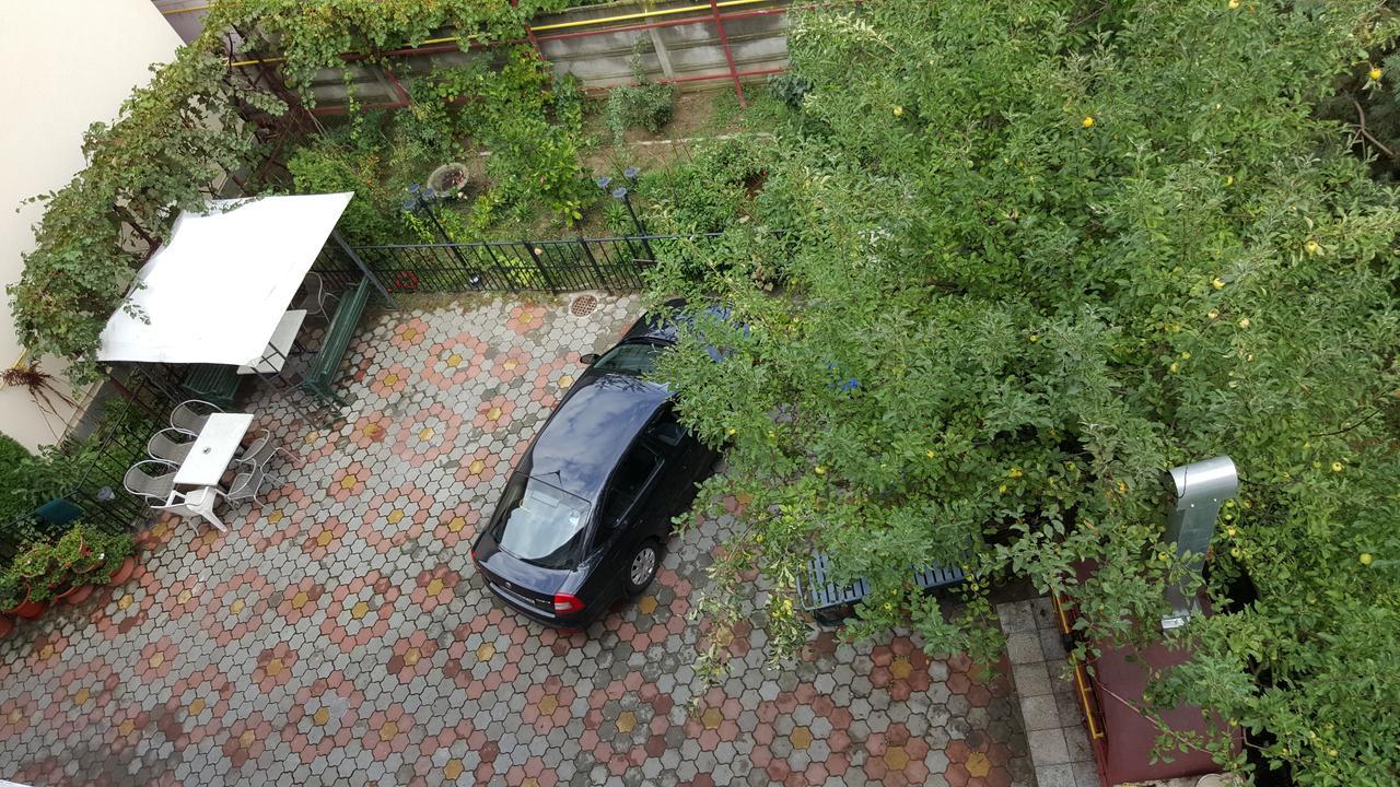 Pensiune Restaurant Avangarde Piteşti Exterior foto